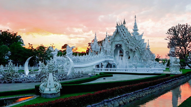 Temples of Thailand makes Thailand an attractive destination